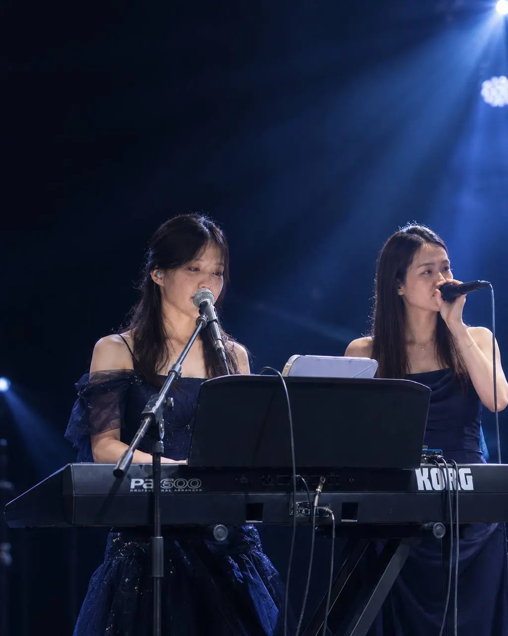 Duo live performance